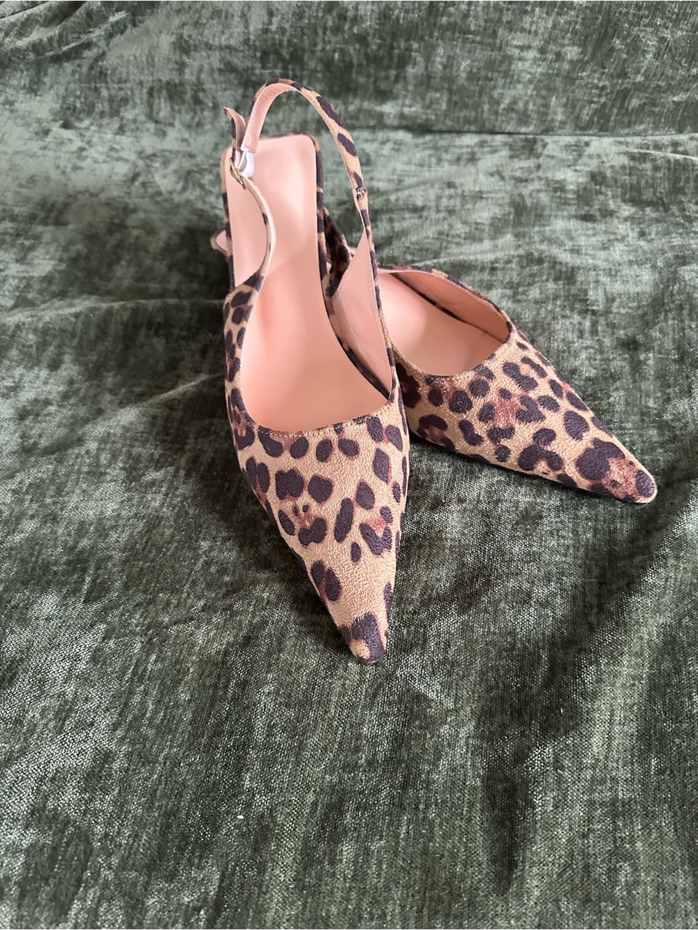 Leopard Print Pointed Slingback Heels - Chic Animal Print in Brown